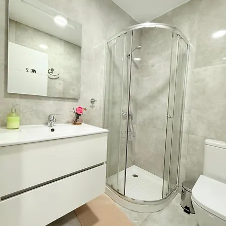 Rosa Rooms, Habitacion Con Bano Privado Pozuelo de Alarcón Exterior photo